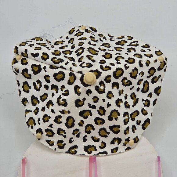 Bratz Doll Accessories: Pink & Light Pink Sunglasses With Leopard Print Umbrella - Picture 3 of 4